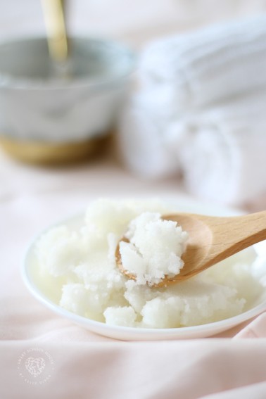 How to Make Coconut Sugar Scrub - It's WAY easier than you think! #SugarScrub #CoconutSugarScrub
