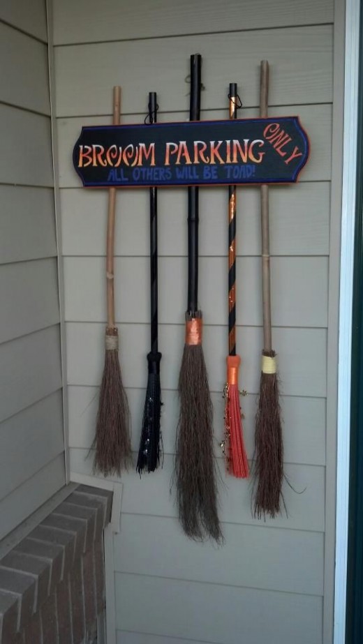Broom Parking Sign 