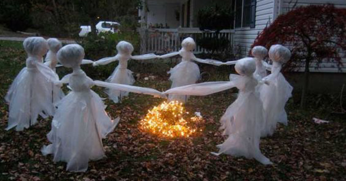 The BEST Halloween Decorations EVER! Must See