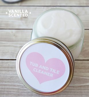 Tub and Tile Cleaner. A homemade cleaner that is scented like vanilla plus a free label to print out.