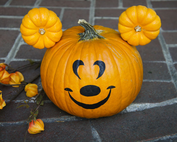 No-Carve Mickey Pumpkin