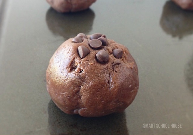 Marshmallow Stuffed Chocolate Cookies