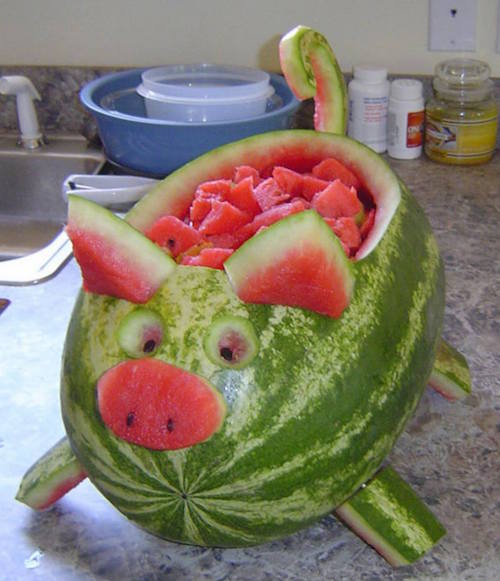 Watermelon pig - cute and easy to do! 