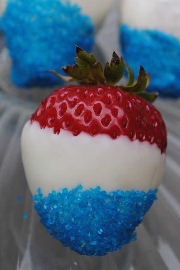 How to make red, white, and blue strawberries