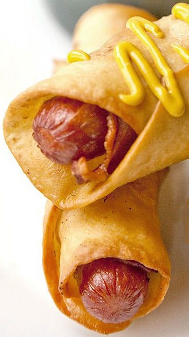 How to make taquito hot dogs plus 15 genius hot dog hacks!