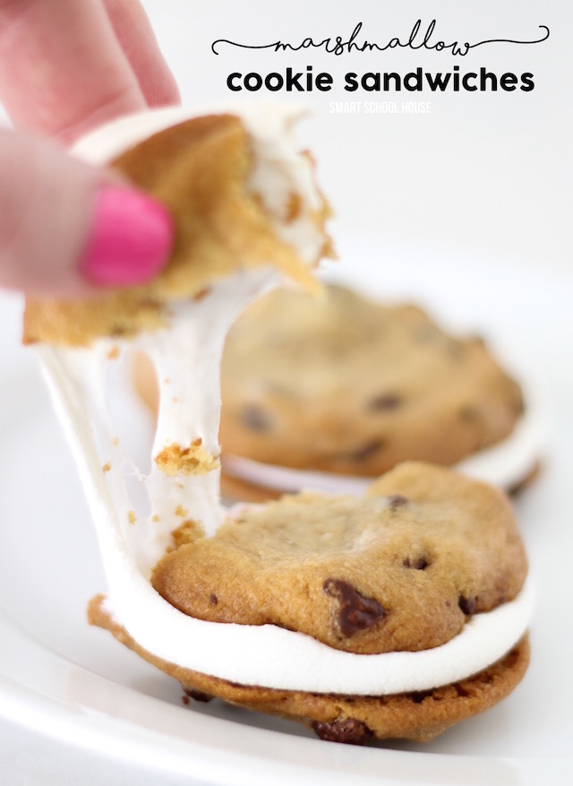 Marshmallow cookie sandwiches - softy gooey marshmallows in between 2 warm chocolate chip cookies. 