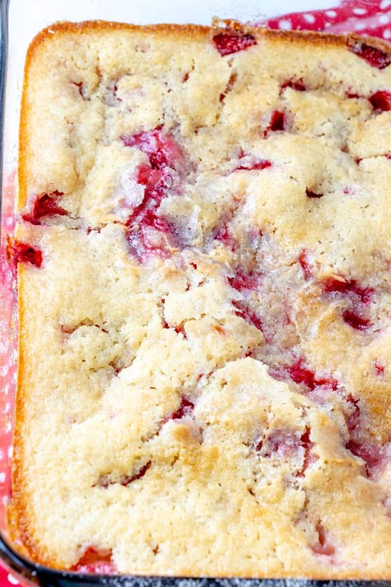 With only 6 ingredients this Strawberry Cobbler is a delicious old-fashioned recipe that is bursting with flavor. The fresh strawberries add delicious depth and sweetness to this seriously simple dessert recipe!