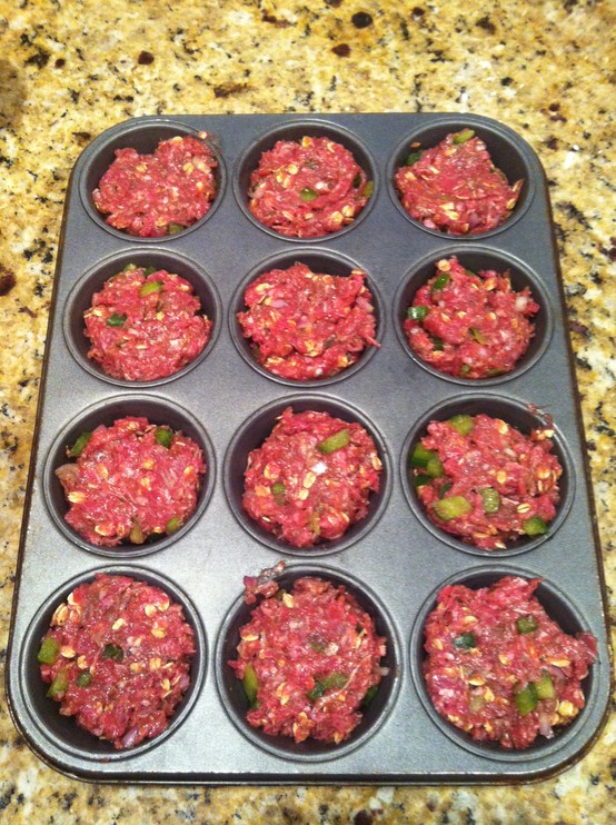 Mini Meatloaves. Good make ahead lunch idea for the office! 