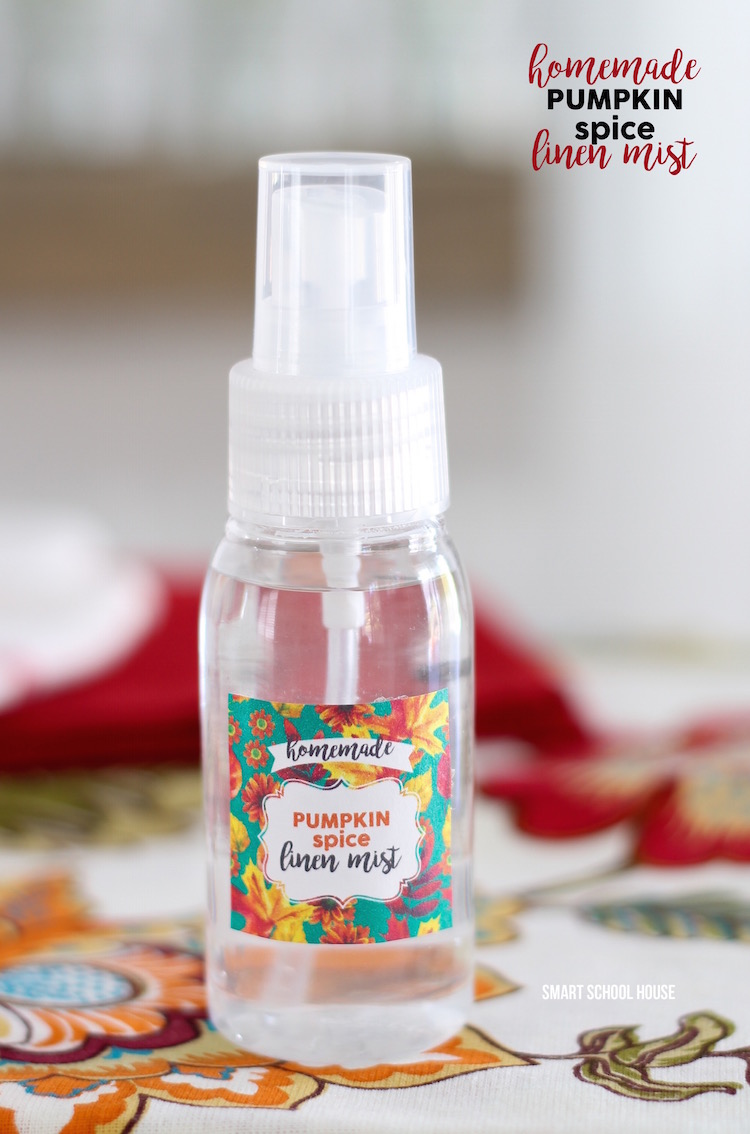 3 ingredient Pumpkin Spice Linen Mist - Infuse your home with the scents of fall with this DIY air freshener and linen spray filled with pumpkin spice!