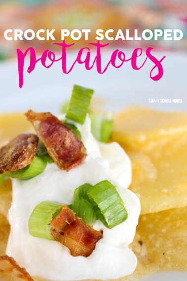 Quick and easy scalloped potatoes in the crockpot. Cheesy, creamy, slow cooker scalloped potatoes topped with bacon and sour cream. Dump and go recipe to make over and over again
