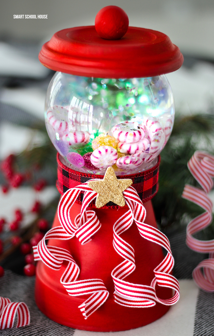 Snow Globe Gum Ball Machine - Make a wonderful glittery candy scene built with terra cotta clay pots and small candy ornaments! 