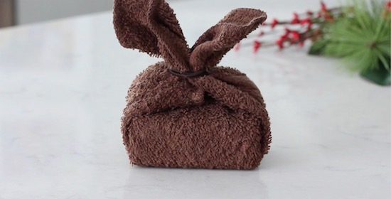 How to make a washcloth reindeer 