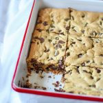 LAZY CHOCOLATE CHIP COOKIE BARS - These will be gone in no time! CORRECTION: These WERE gone in no time! #chocolatechipcookies #cookierecipe #lazychocolatechipcookiebars