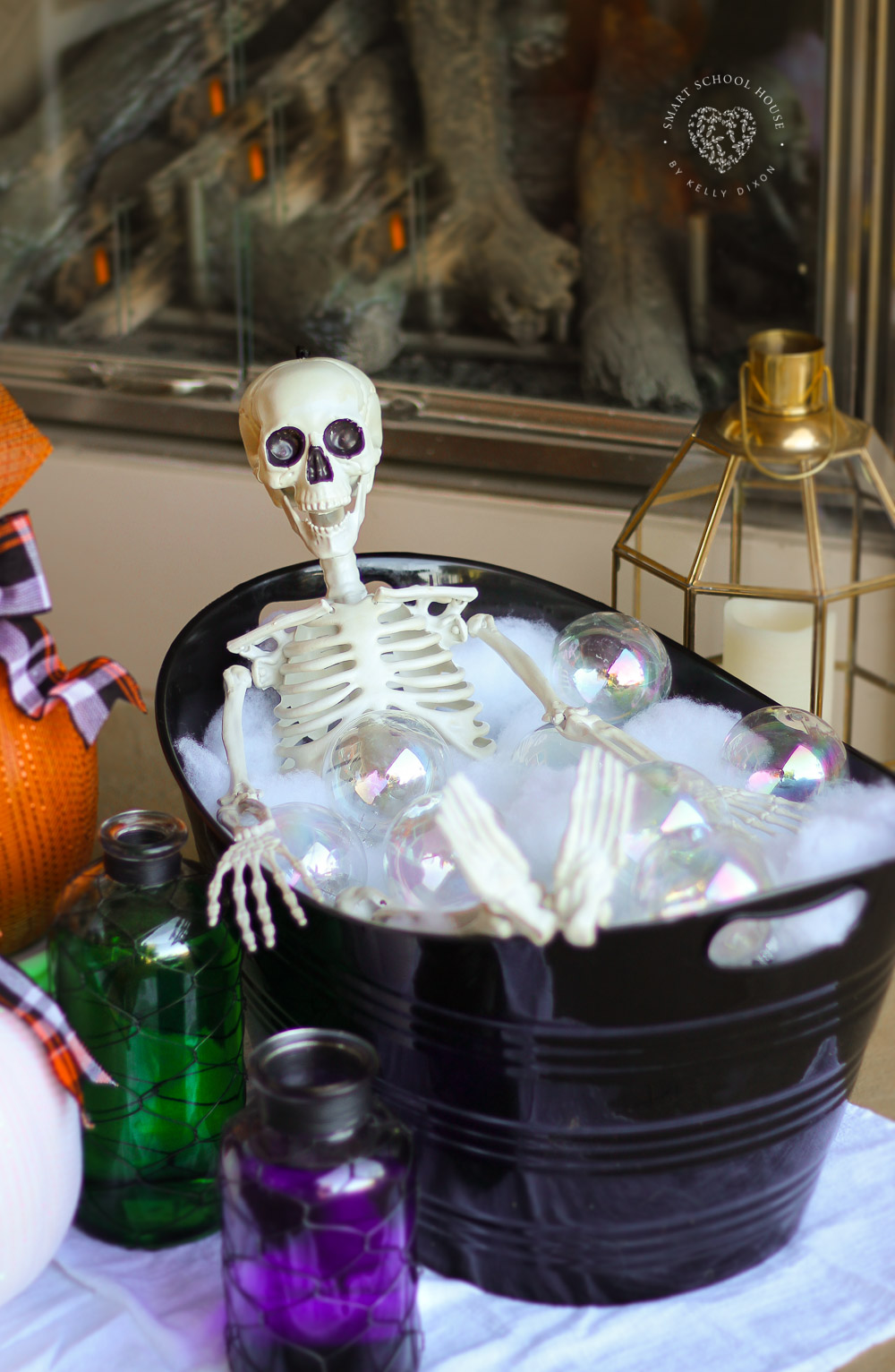 Skeleton Bubble Bath - Skeletons like bubble baths too! #SkeletonBubbleBath #HalloweenDecorations #DIYHalloween