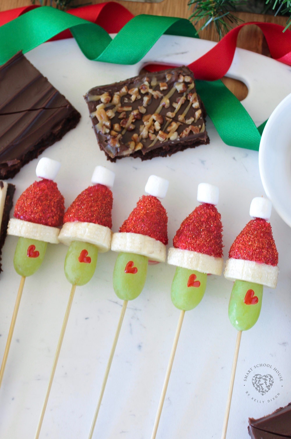 These Grinch Skewers would be so fun for a holiday get-together or an after-school treat too! 