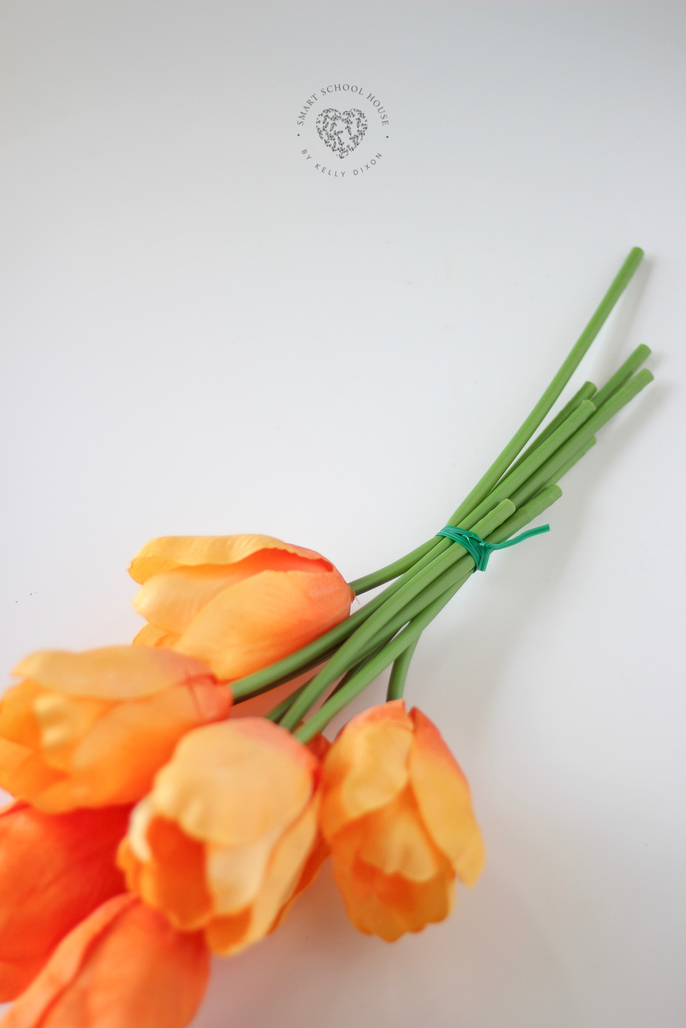 How to make a tulip carrot wreath 