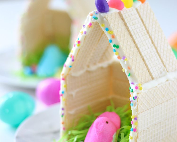 Peeps Houses - a fun Easter craft for kids! #PeepsHouses #Peeps #EasterCraft