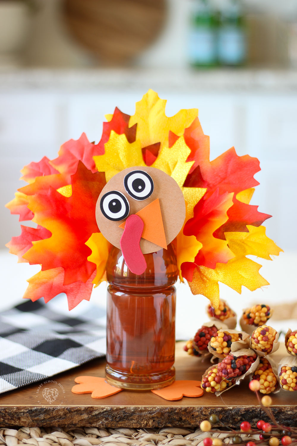 Adorable Tea Bottle Turkey Thanksgiving Craft Idea - roblox turkey head
