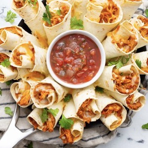 A Blooming Burrito Ring is a great appetizer for any occasion!