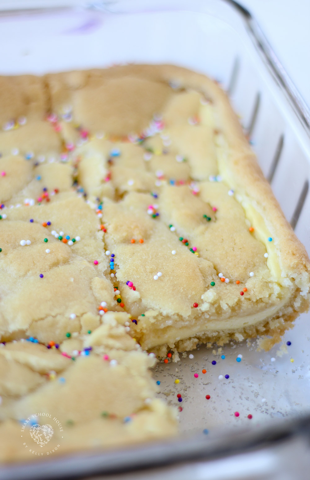 WOW! Sugar Cookie Bars Stuffed with Cheesecake! Only 4 ingredients. 