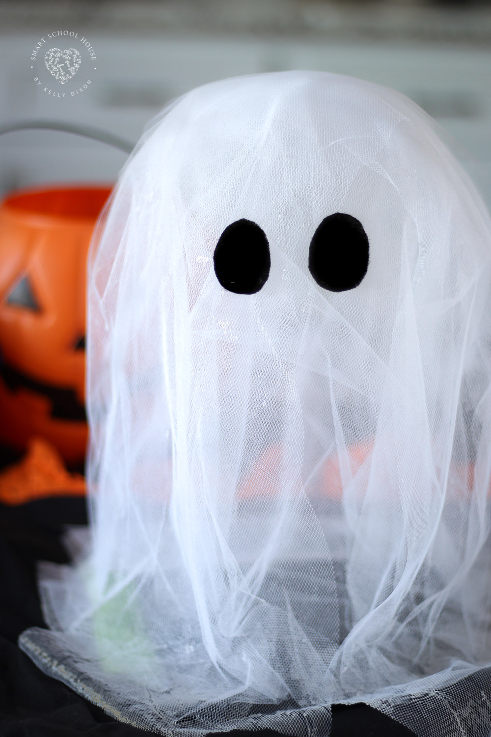 This Spooky Floating Tulle Ghost is so easy and adorable you simply can’t help but love it. One special ingredient makes these SUPER easy!