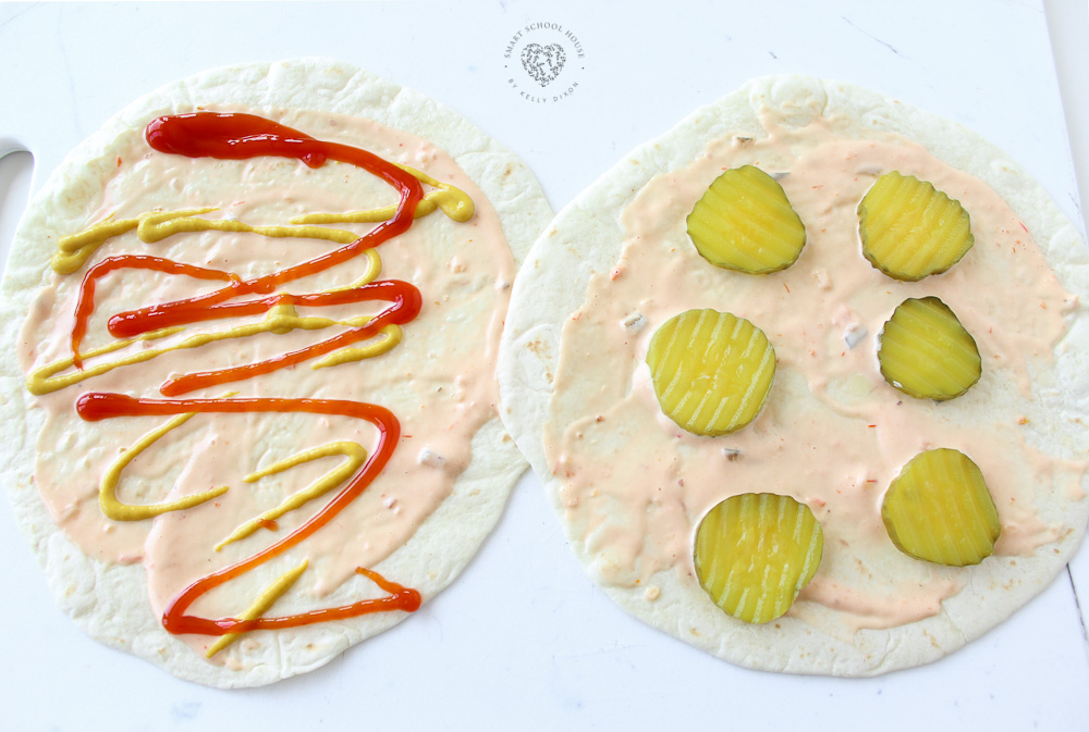 Tortillas with special sauce and pickles 