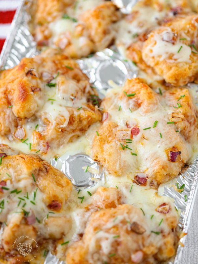 BBQ Chicken Bubble Up Pizza Cups