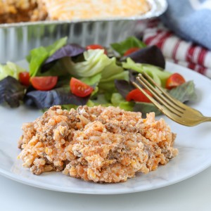 Cheesy Ground Beef and Rice Casserole couldn’t be easier to make! Do yourself a favor and save this hearty dinner for the next time you have a busy day.