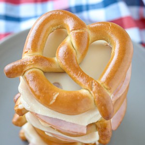 Warm Pretzel Sandwiches are big soft pretzels stuffed with ham and melted Swiss cheese! This easy lunch puts a fun spin on a regular sandwich!