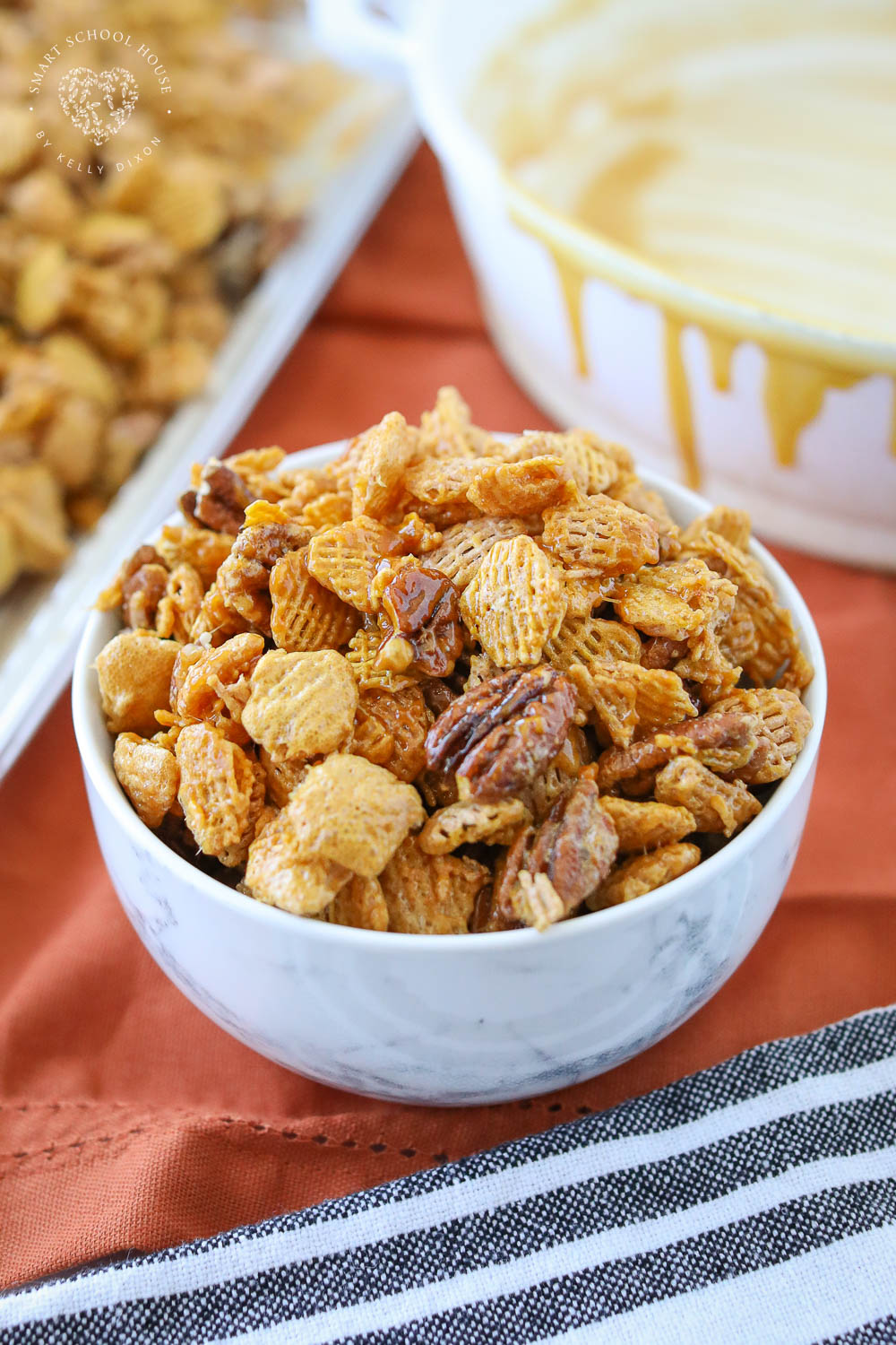 Praline crunch is sweet, salty, and deliciously addicting! Crispix and pecans are covered in a fluffy, buttery, and sugary coating. 