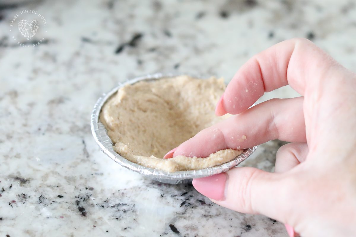 Pie crusts for dogs