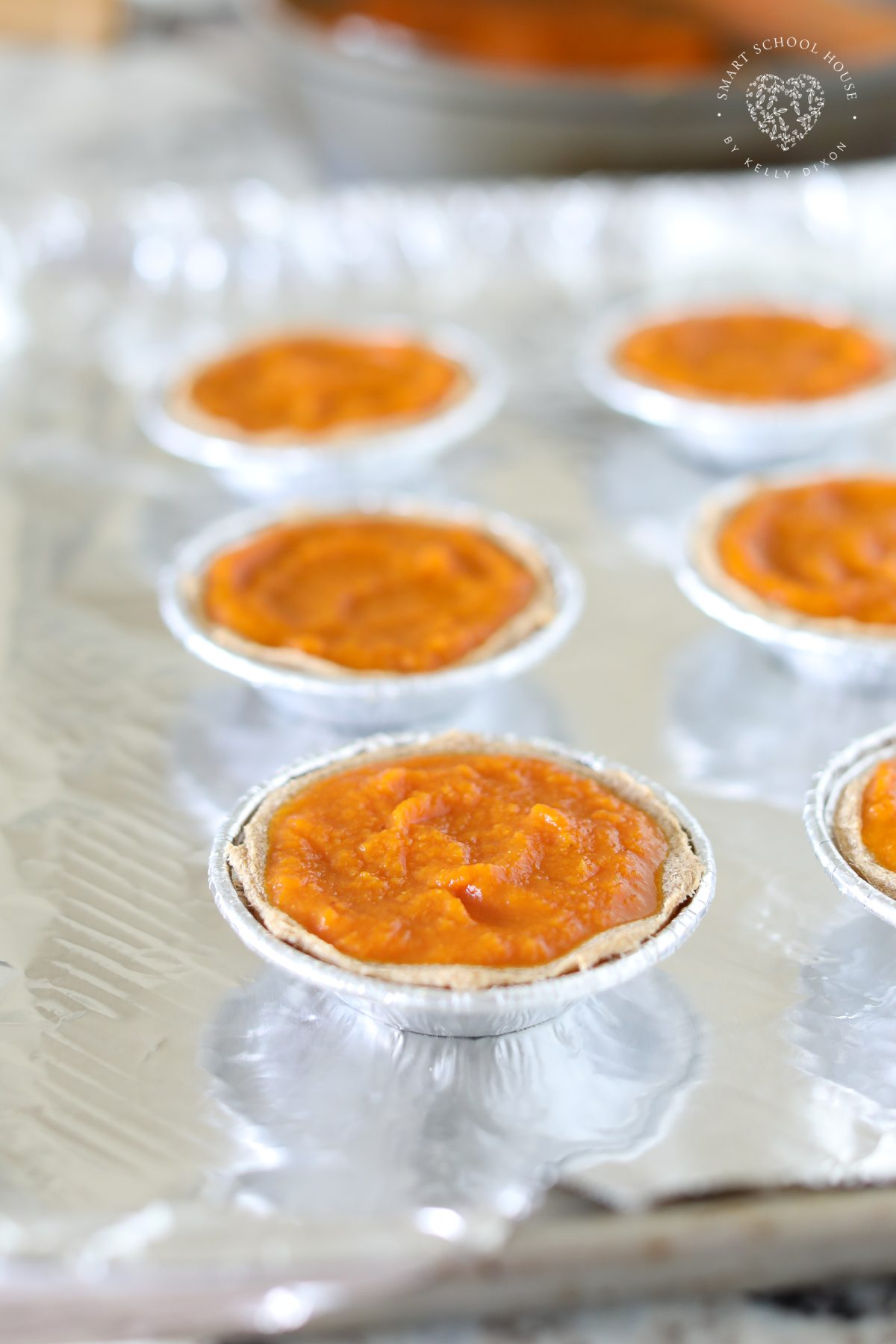 Fill pie crusts with pie filling