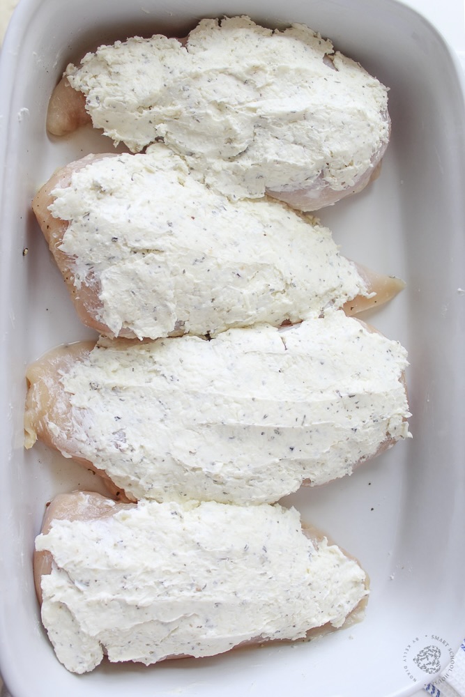 Creamy Garlic Chicken features juicy chicken in a rich, savory sauce filled with delicious garlic flavor.